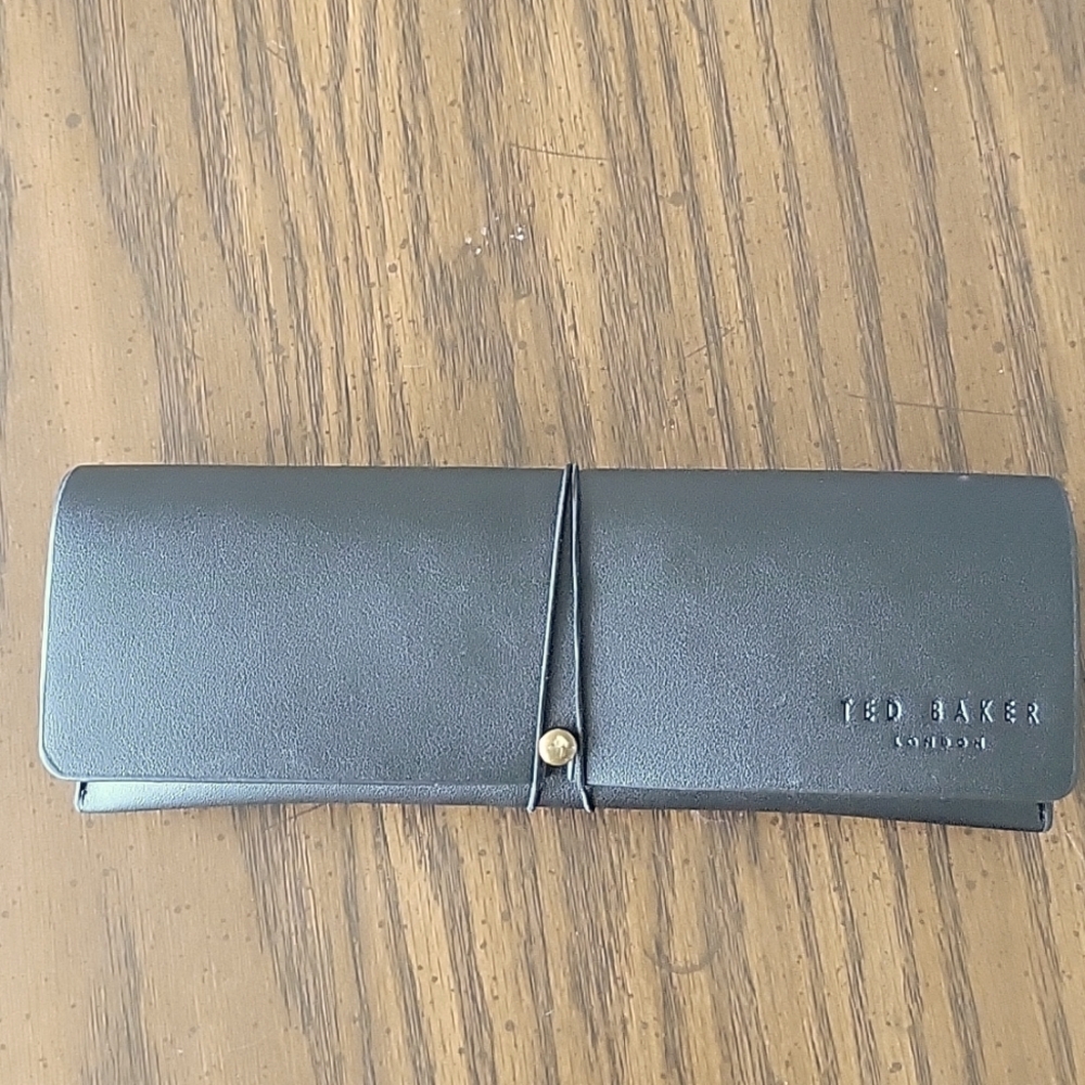 TED BAKER GLASSES CASE
